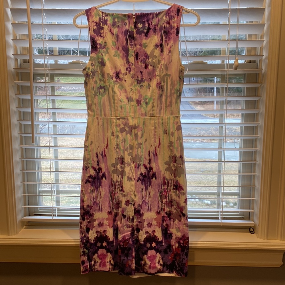 Dress - Picture 4 of 4
